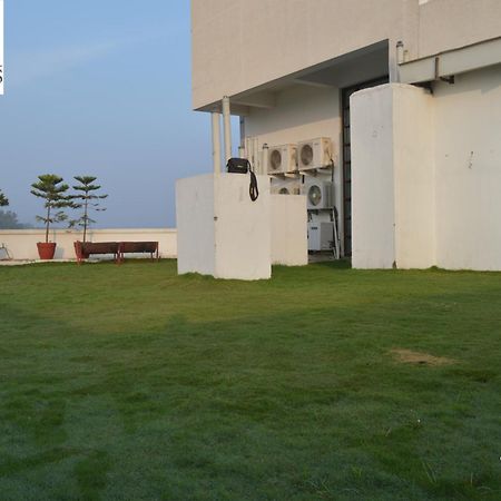 Hotel The Amaris Rishīkesh Extérieur photo