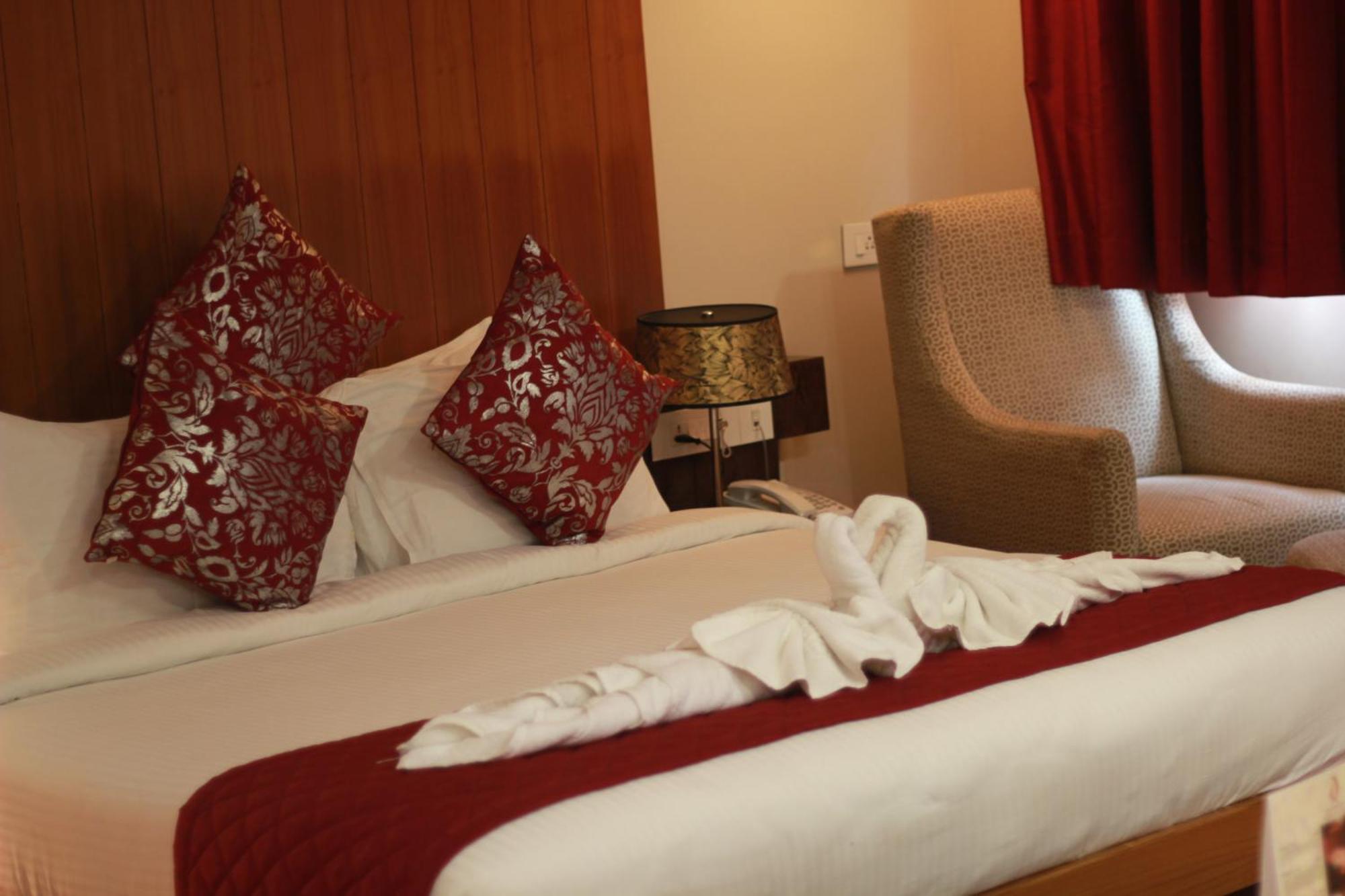 Hotel The Amaris Rishīkesh Extérieur photo