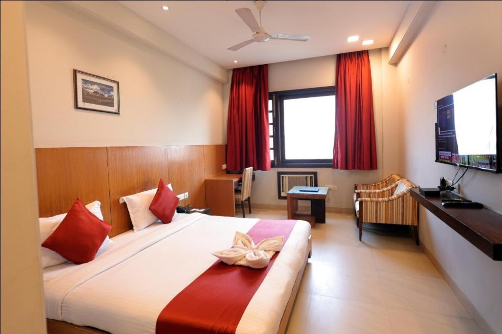 Hotel The Amaris Rishīkesh Extérieur photo