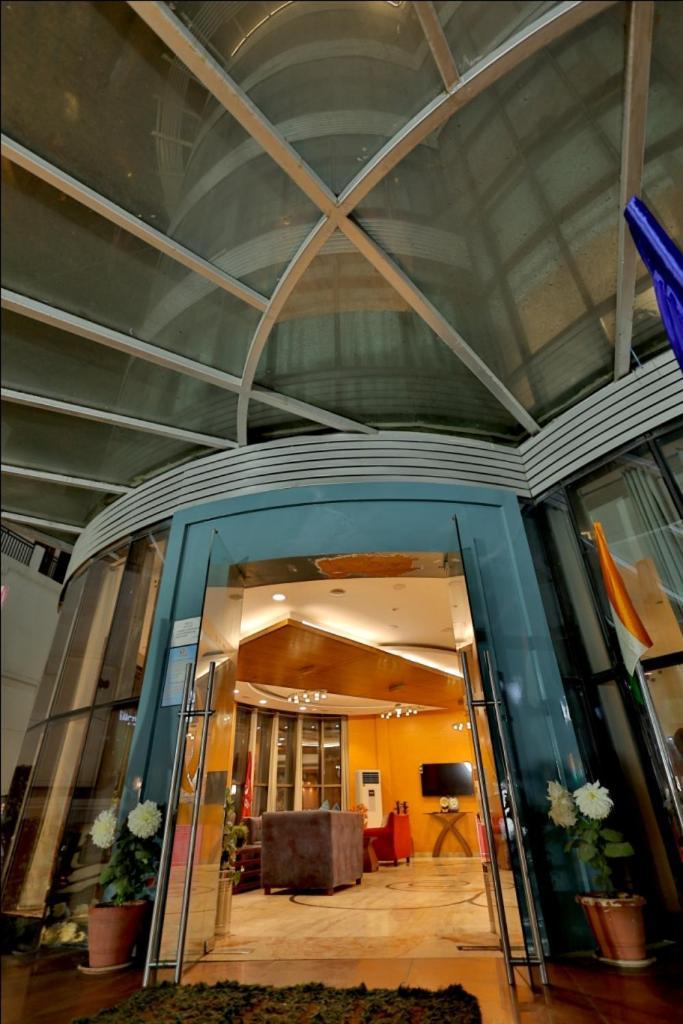 Hotel The Amaris Rishīkesh Extérieur photo