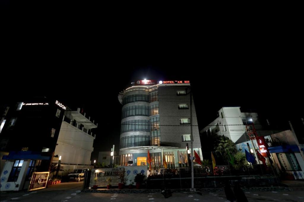 Hotel The Amaris Rishīkesh Extérieur photo